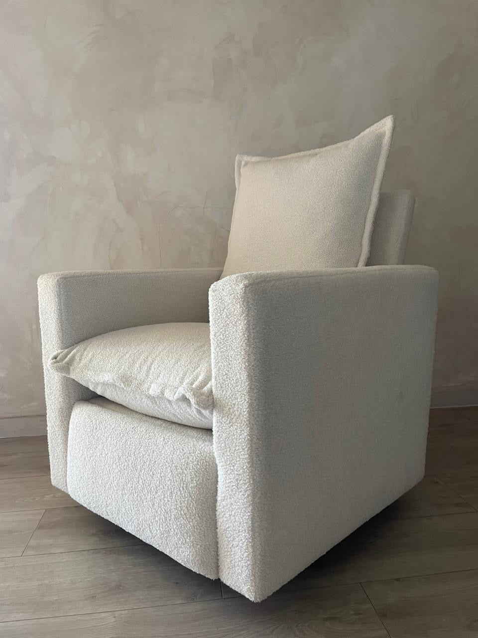 Silla Momy. Reclinomatic, Gira 360 y Mece