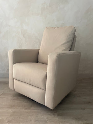 Silla Momy. Reclinomatic, Gira 360 y Mece