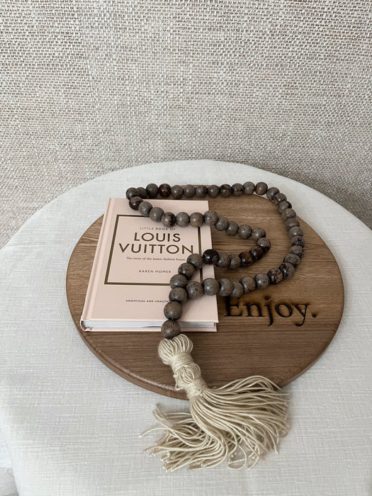 El Peque&ntilde;o Libro de Louis Vuitton. Edici&oacute;n Tapa Dura y Bolsillo (Ingles)  Hugga libros huggastore.myshopify.com Hugga Store